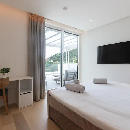 422 Euc Palo Alto Three Bedroom Sea View *