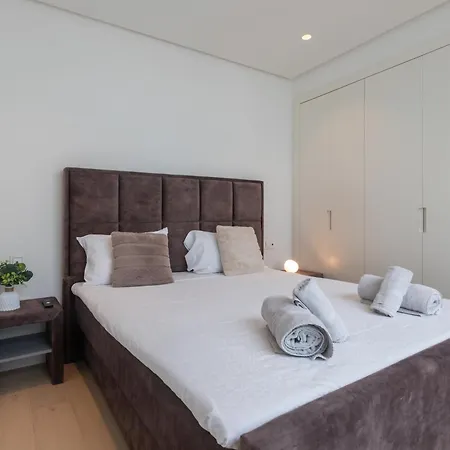 422 Euc Palo Alto Three Bedroom Sea View Marbella