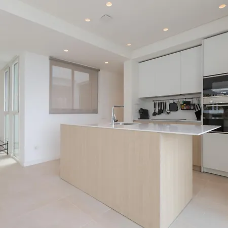 422 Euc Palo Alto Three Bedroom Sea View Lägenhet Marbella