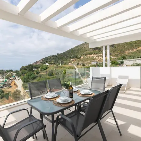 422 Euc Palo Alto Three Bedroom Sea View