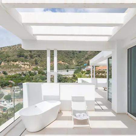 422 Euc Palo Alto Three Bedroom Sea View מארבלה