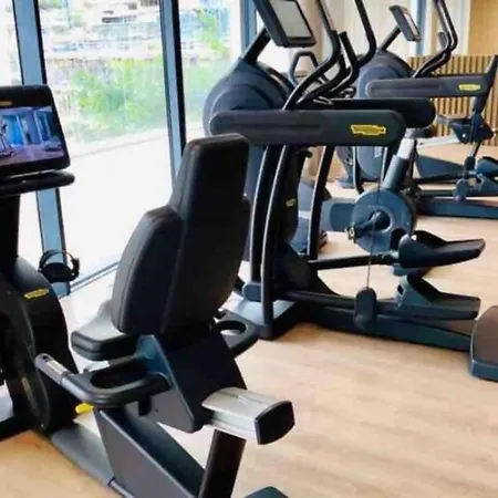 422 Euc Palo Alto Three Bedroom Sea View Apartment *