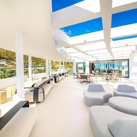 דירה 422 Euc Palo Alto Three Bedroom Sea View *