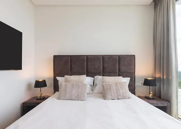 422 Euc Palo Alto Three Bedroom Sea View Апартаменти *