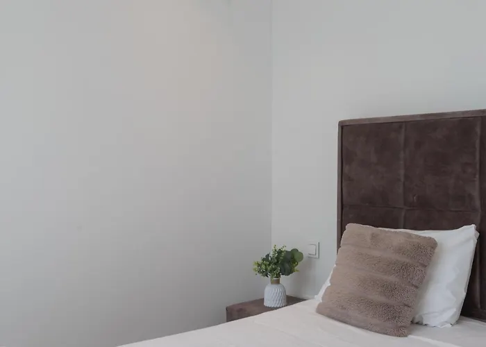 422 Euc Palo Alto Three Bedroom Sea View Марбелья