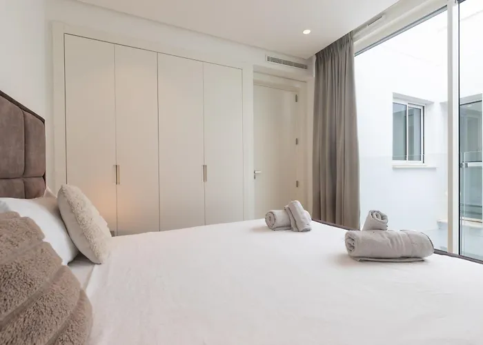 422 Euc Palo Alto Three Bedroom Sea View