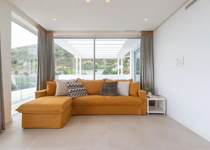 422 Euc Palo Alto Three Bedroom Sea View Апартаменти *