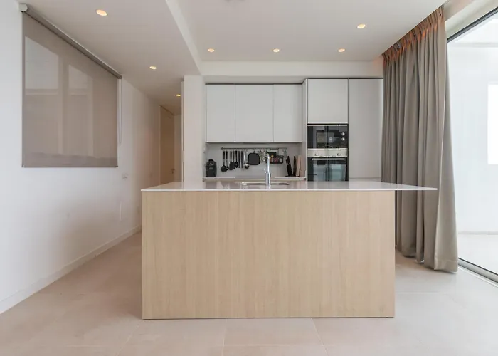 Апартаменти 422 Euc Palo Alto Three Bedroom Sea View *