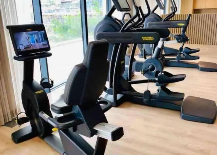 422 Euc Palo Alto Three Bedroom Sea View Апартаменти *